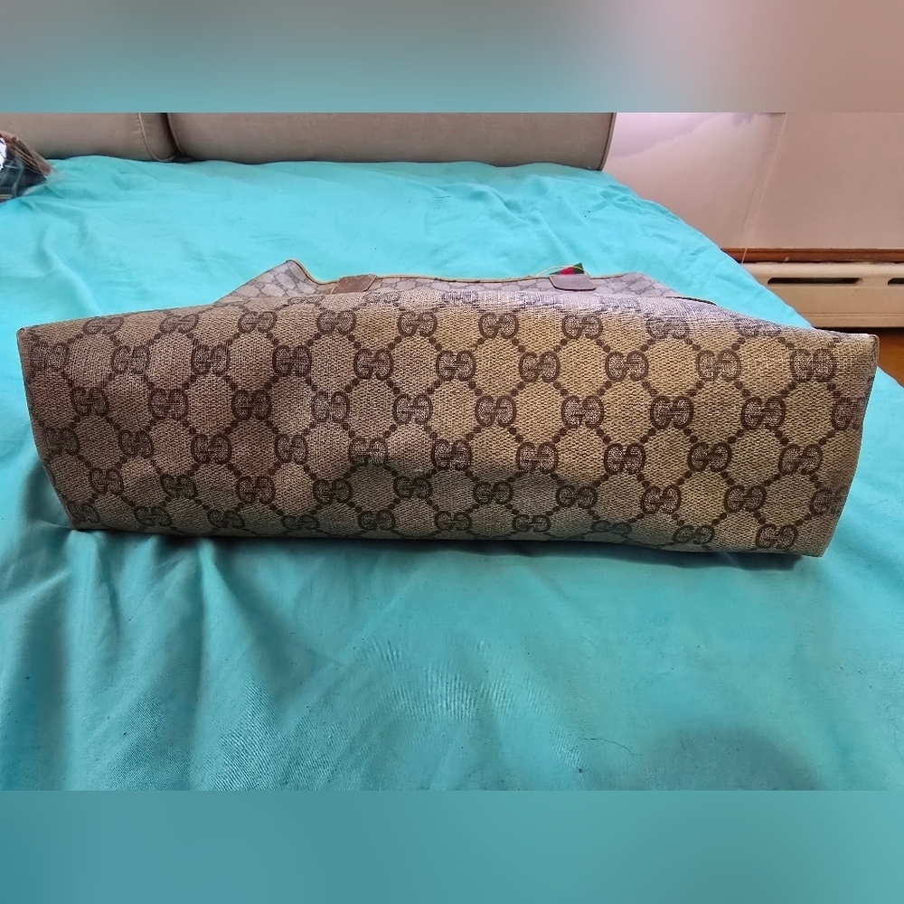 Gucci Monogram Tote Bag with Sherry Line Red and Green Straps - Picture 7 of 14